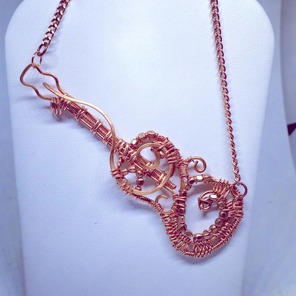 ON SALE 4 a week//Handmade wire guitar